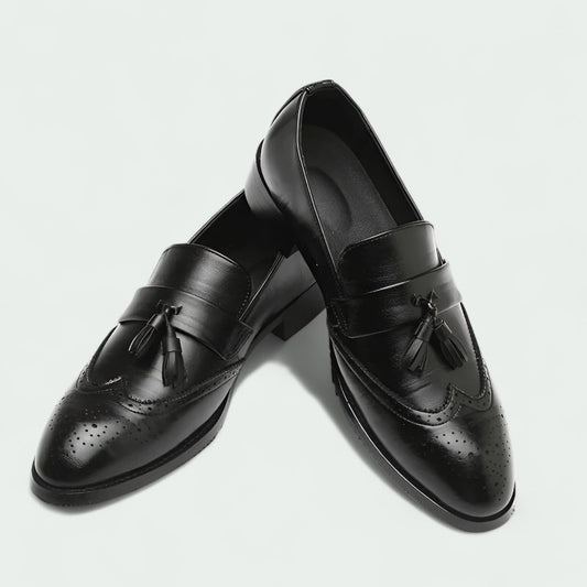 Classic Tassel Brogue Leather Loafers with Wingtip Detailing (Men)